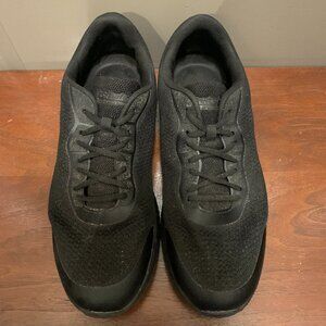 TredSafe Men's Black Mesh Slip-Resistant Sneakers Shoes Size 13 EUC